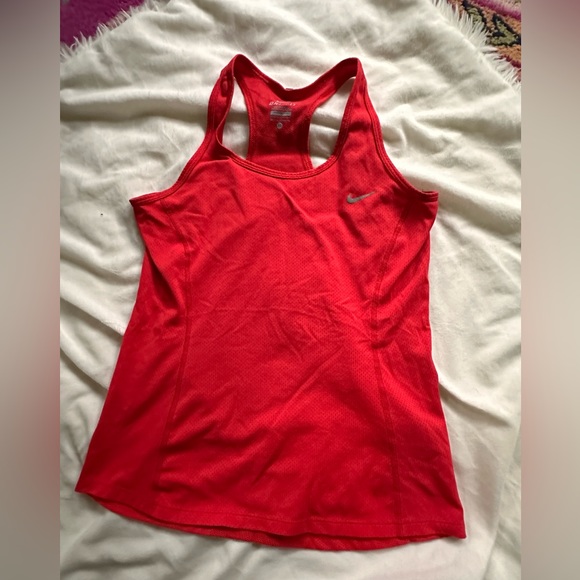 Nike tank top - Picture 1 of 2